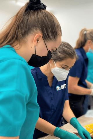 How long does it take to become a vet nurse in Australia?